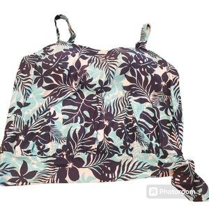 Beach House swim top 20W